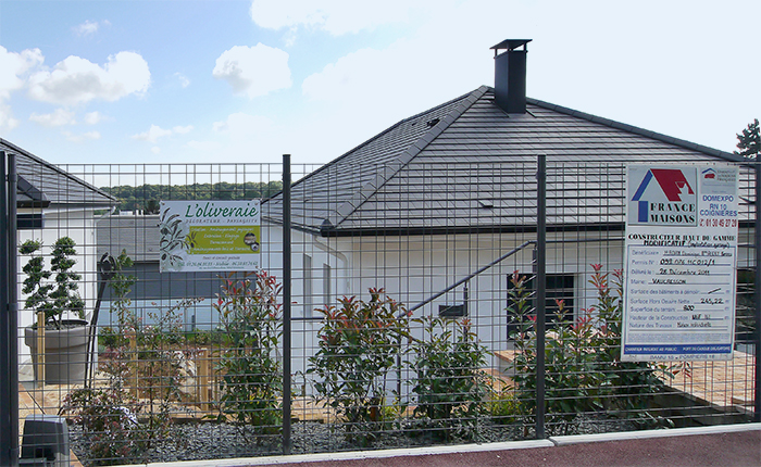 France-maison-idf panneau de chantier ancien